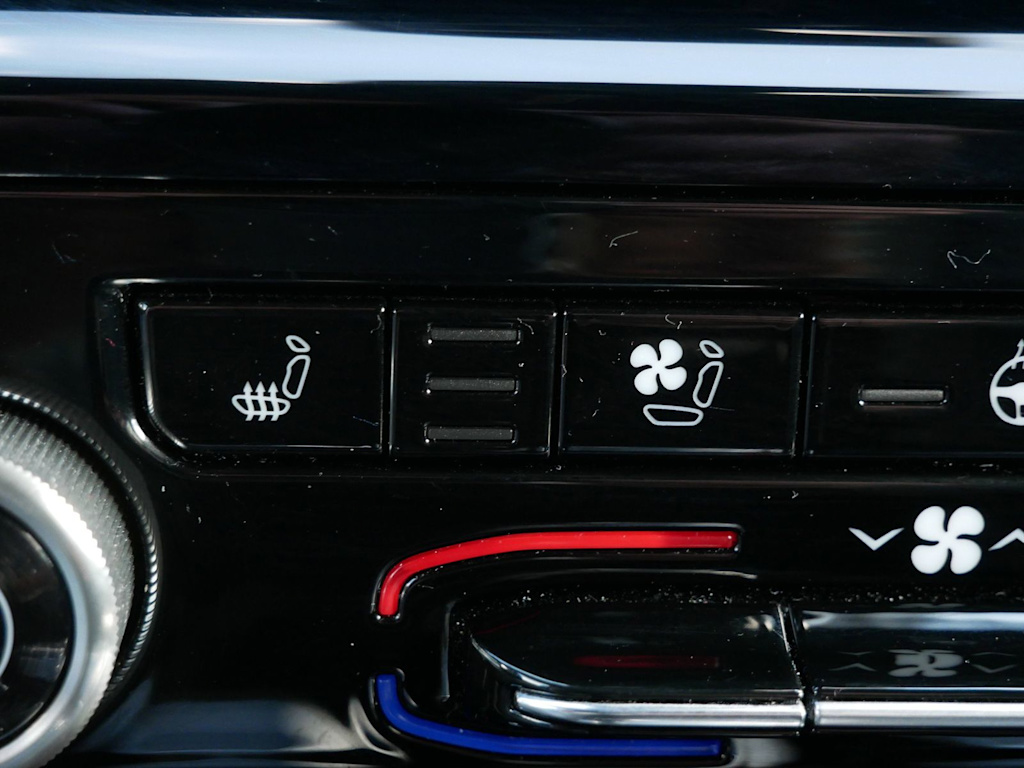 Thumbnail: 2024 Jeep Grand Cherokee L - 31
