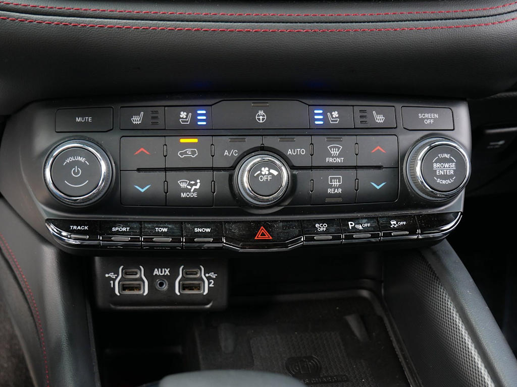 Thumbnail: 2024 Dodge Durango - 23