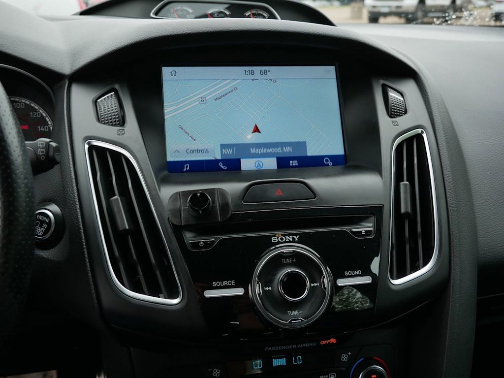 Thumbnail: 2017 Ford Focus - 8