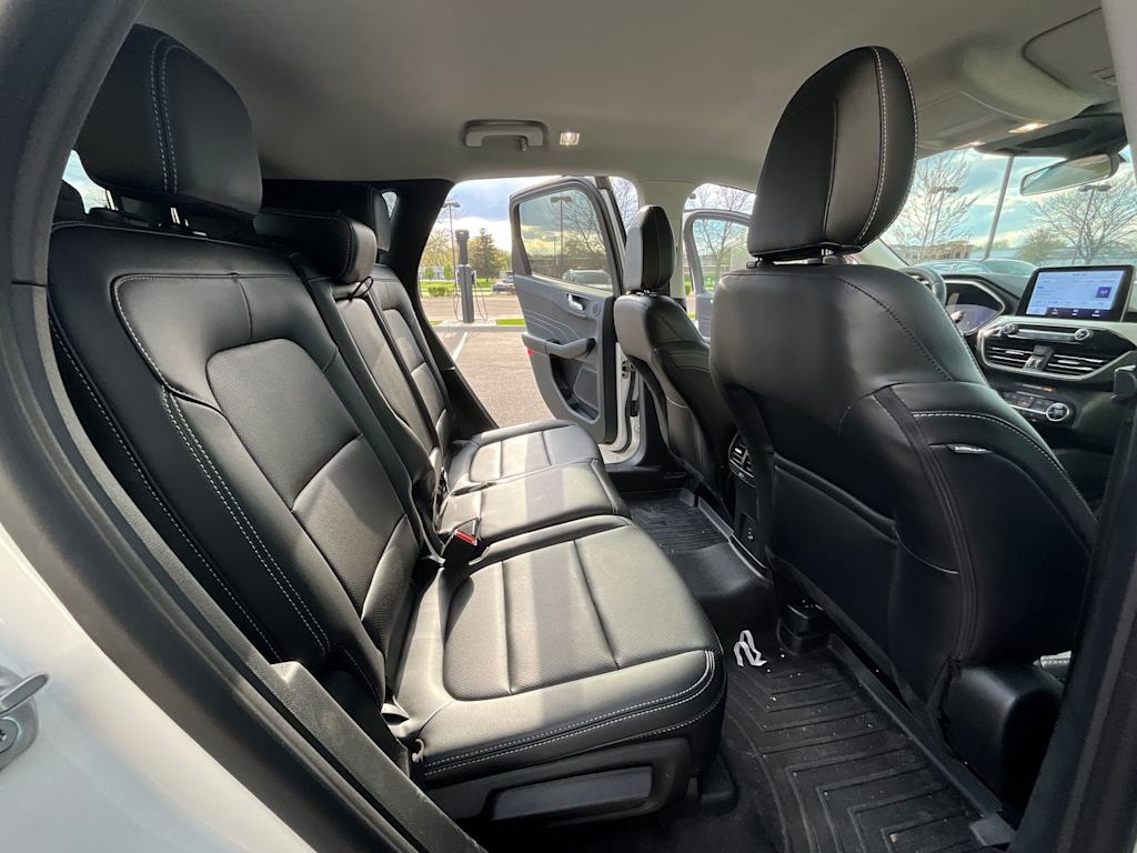 Thumbnail: 2021 Ford Escape - 6