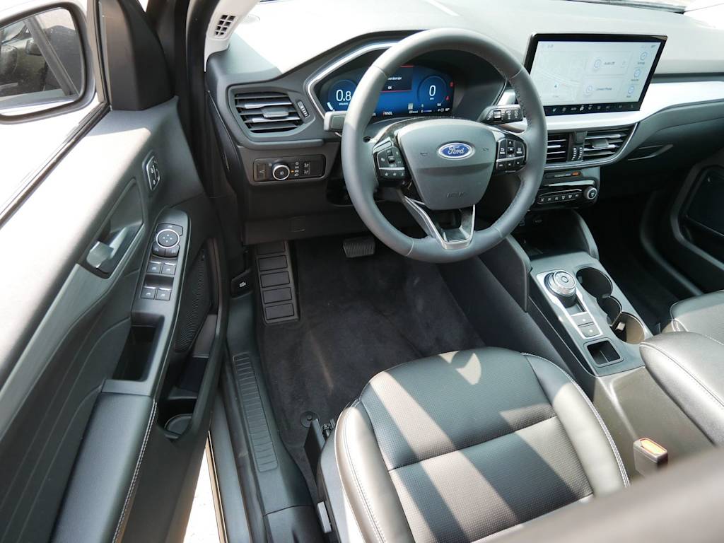 Thumbnail: 2023 Ford Escape - 2