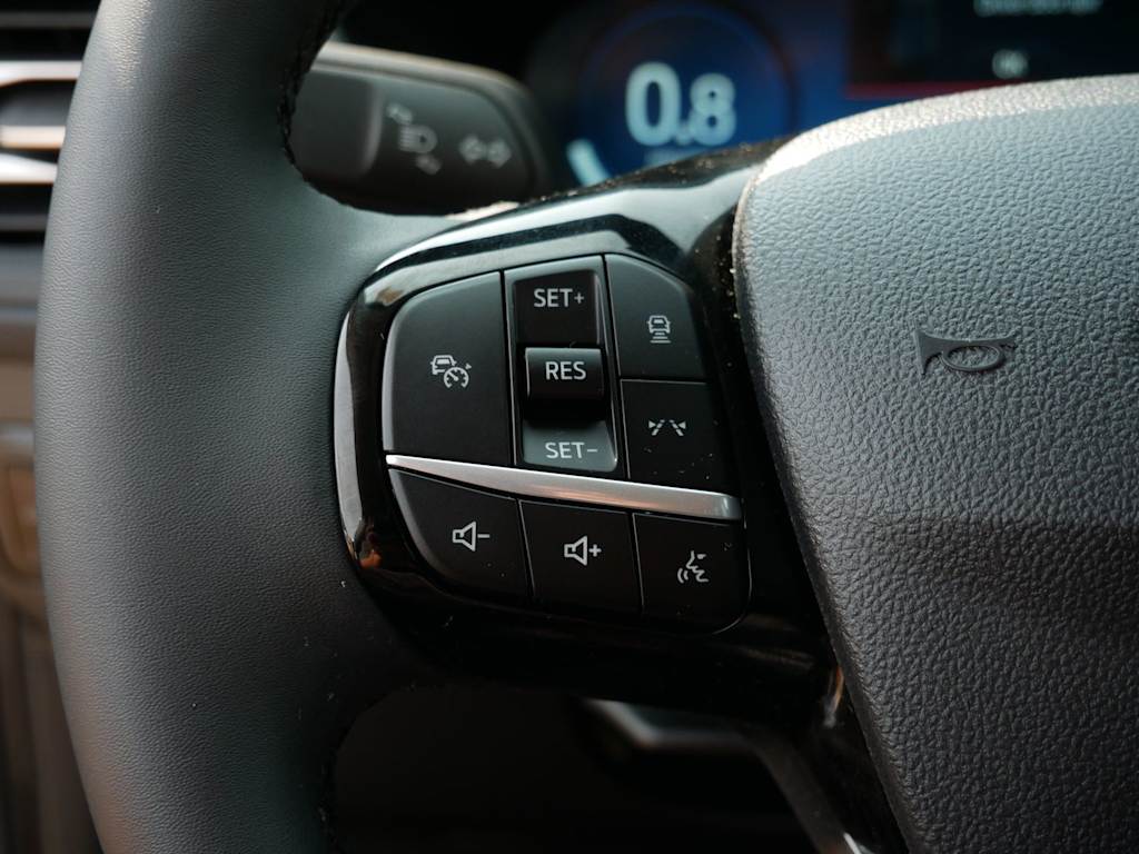 Thumbnail: 2023 Ford Escape - 24