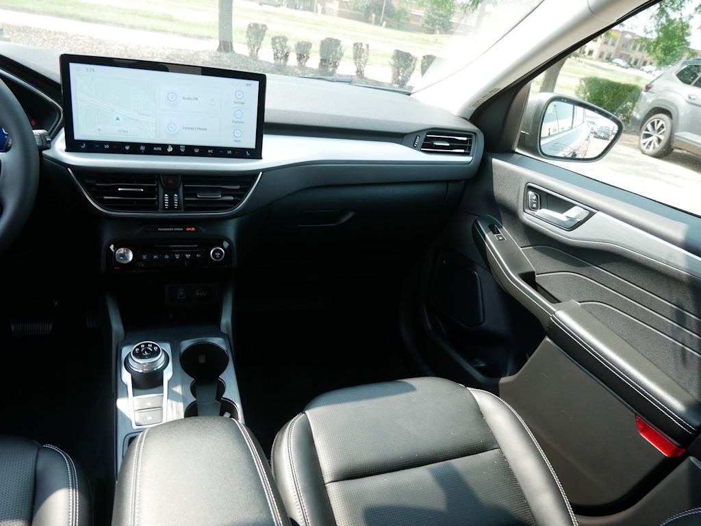 Thumbnail: 2023 Ford Escape - 10