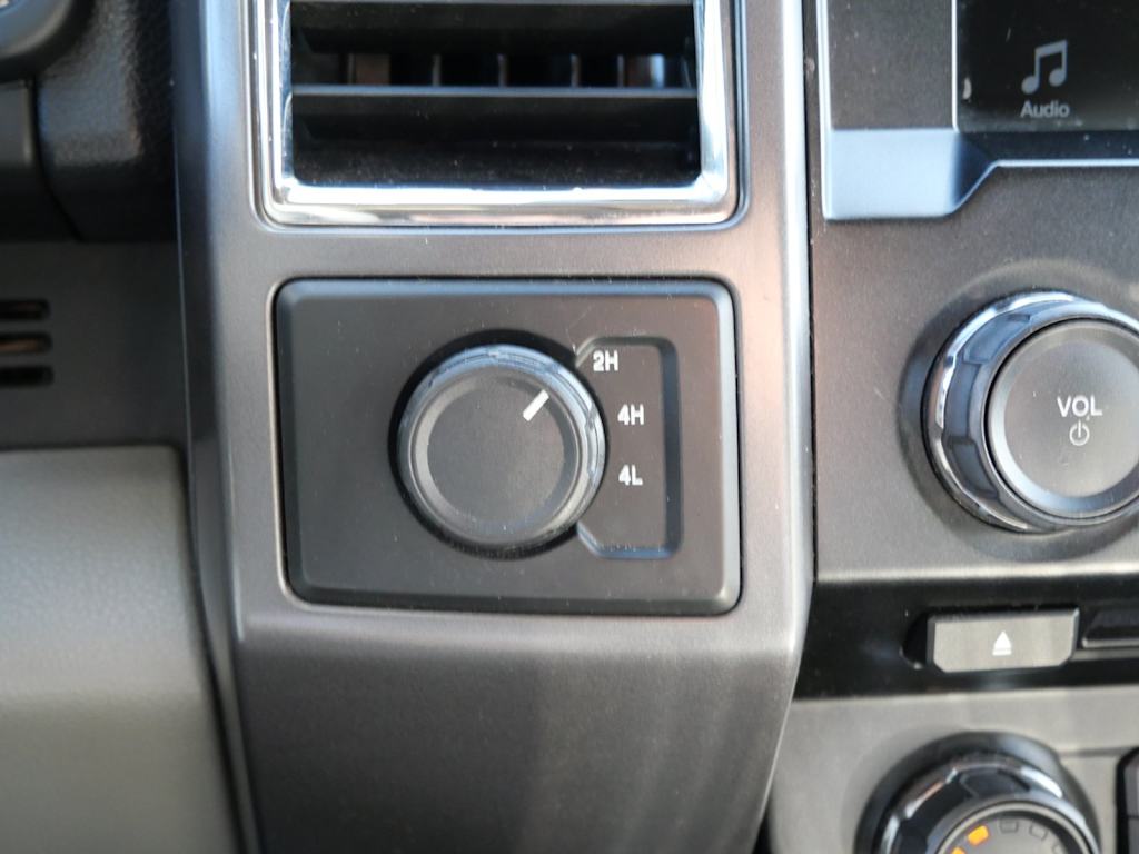 Thumbnail: 2016 Ford F-150 - 21
