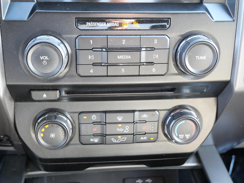 Thumbnail: 2016 Ford F-150 - 20