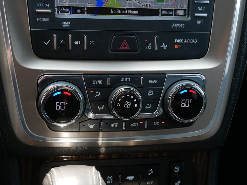 Thumbnail: 2014 GMC Acadia - 22