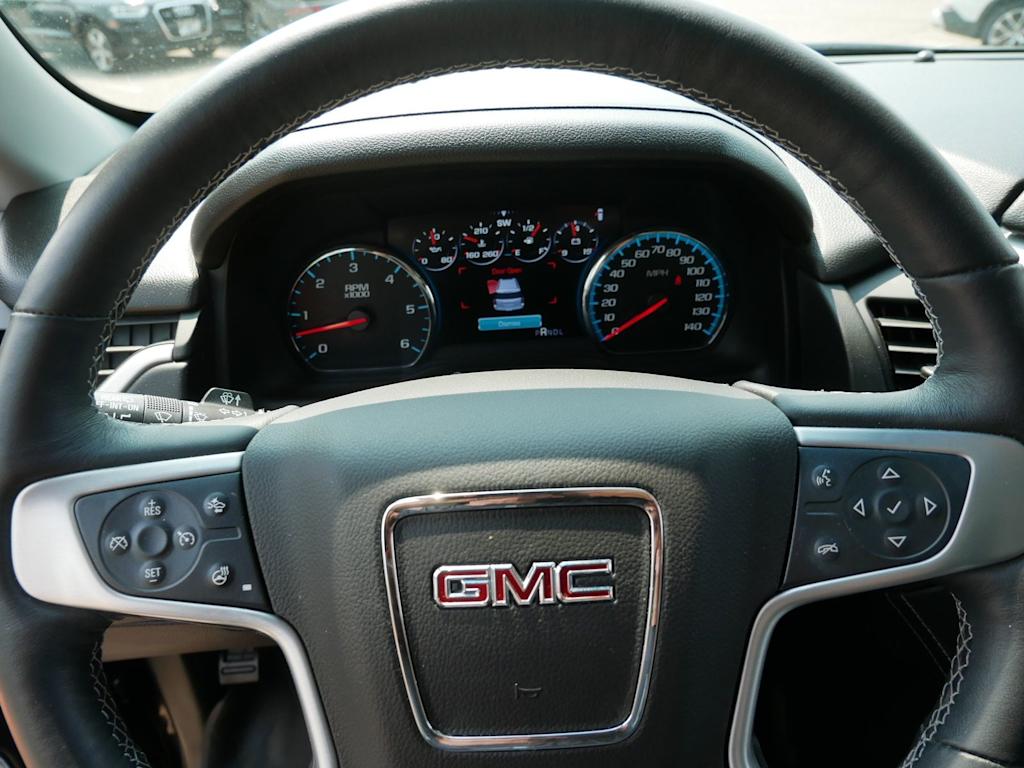 Thumbnail: 2017 GMC Yukon - 19