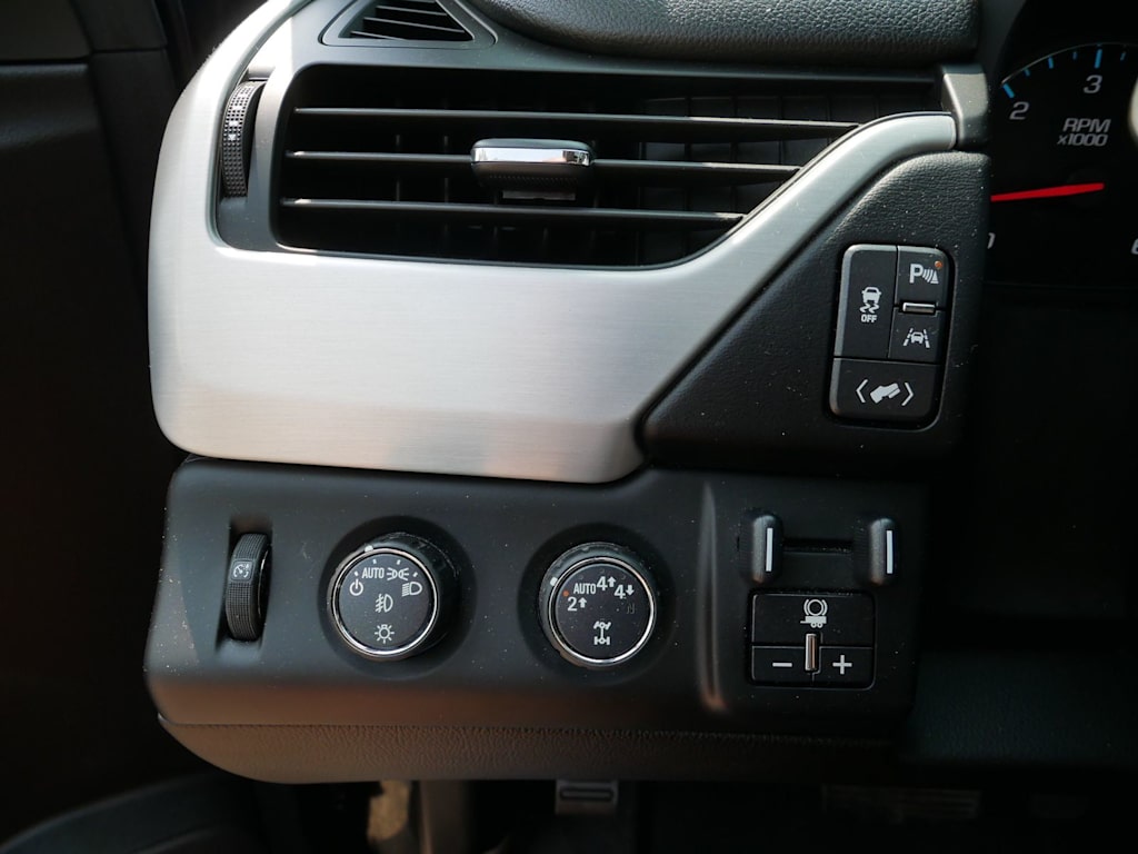 Thumbnail: 2017 GMC Yukon - 15