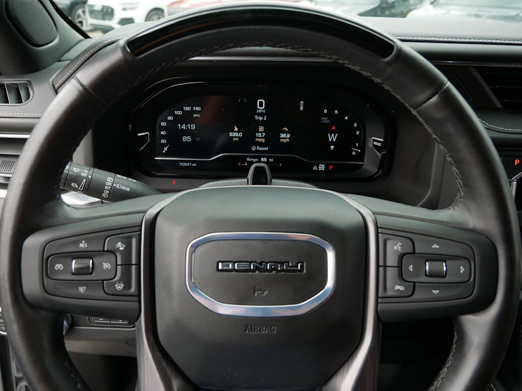 Thumbnail: 2024 GMC Yukon - 25