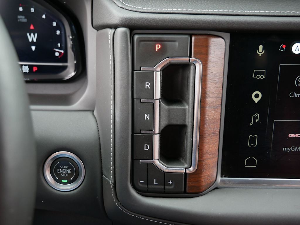 Thumbnail: 2024 GMC Yukon - 13