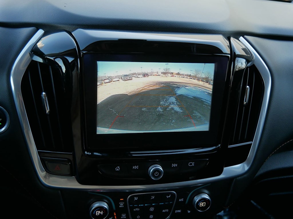 Thumbnail: 2019 Chevrolet Traverse - 21