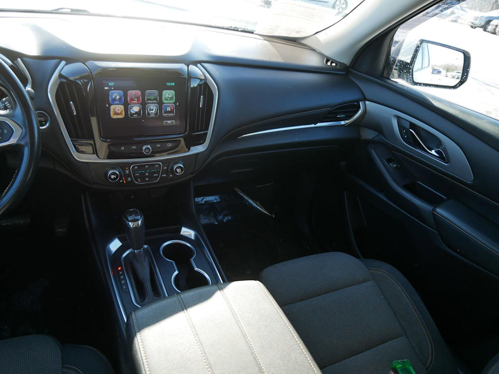 Thumbnail: 2019 Chevrolet Traverse - 9