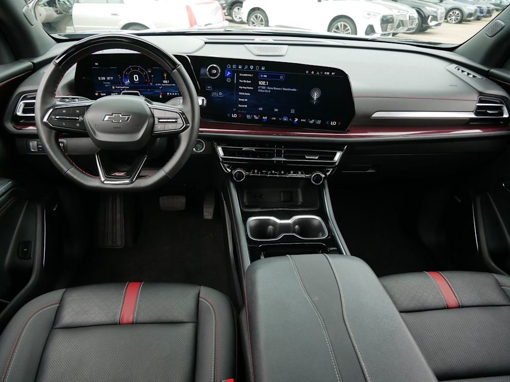 Thumbnail: 2025 Chevrolet Traverse - 9