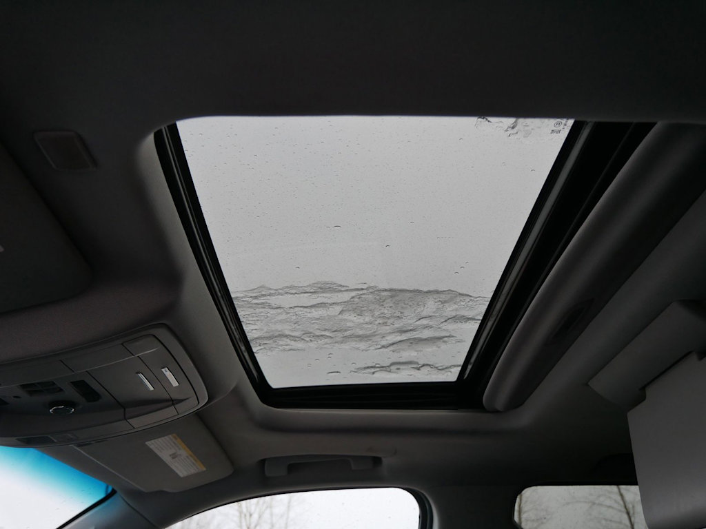 Thumbnail: 2019 Chevrolet Suburban - 15