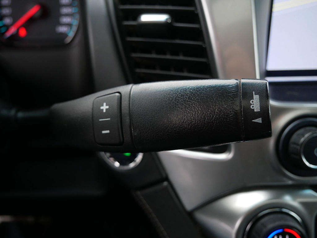 Thumbnail: 2019 Chevrolet Suburban - 8