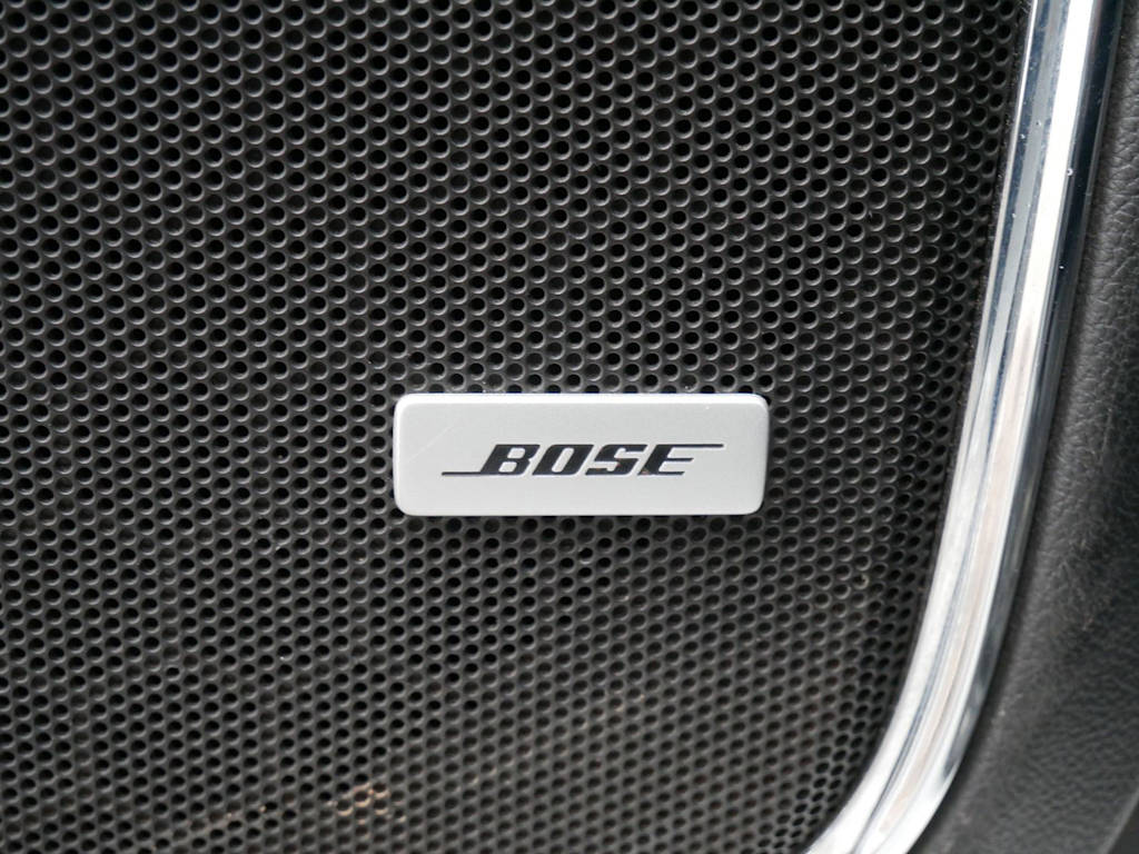 Thumbnail: 2019 Chevrolet Suburban - 4