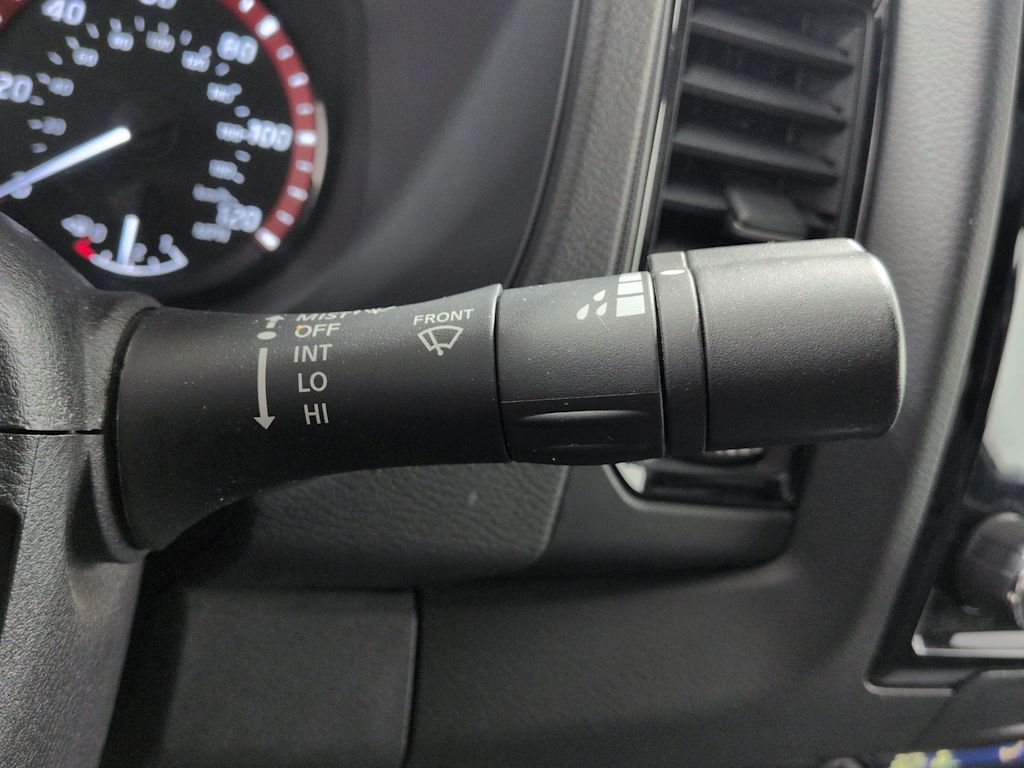 Thumbnail: 2022 Nissan Frontier - 16