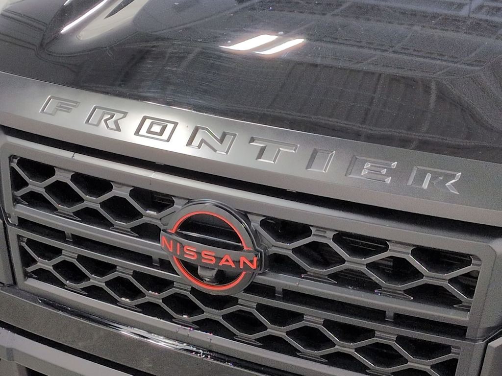 Thumbnail: 2022 Nissan Frontier - 26