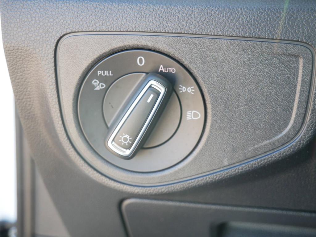 Thumbnail: 2023 Volkswagen Atlas - 29