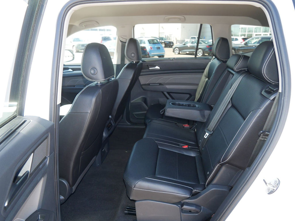 Thumbnail: 2023 Volkswagen Atlas - 8