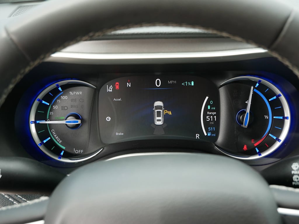 Thumbnail: 2022 Chrysler Pacifica - 12