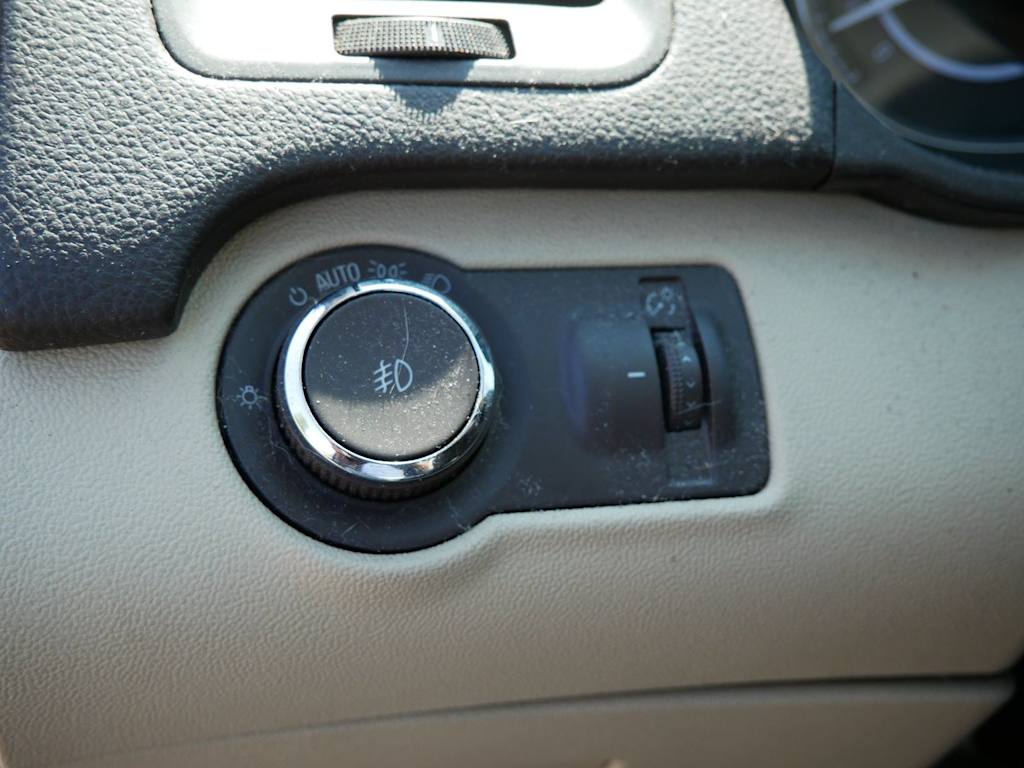 Thumbnail: 2015 Buick Regal - 20