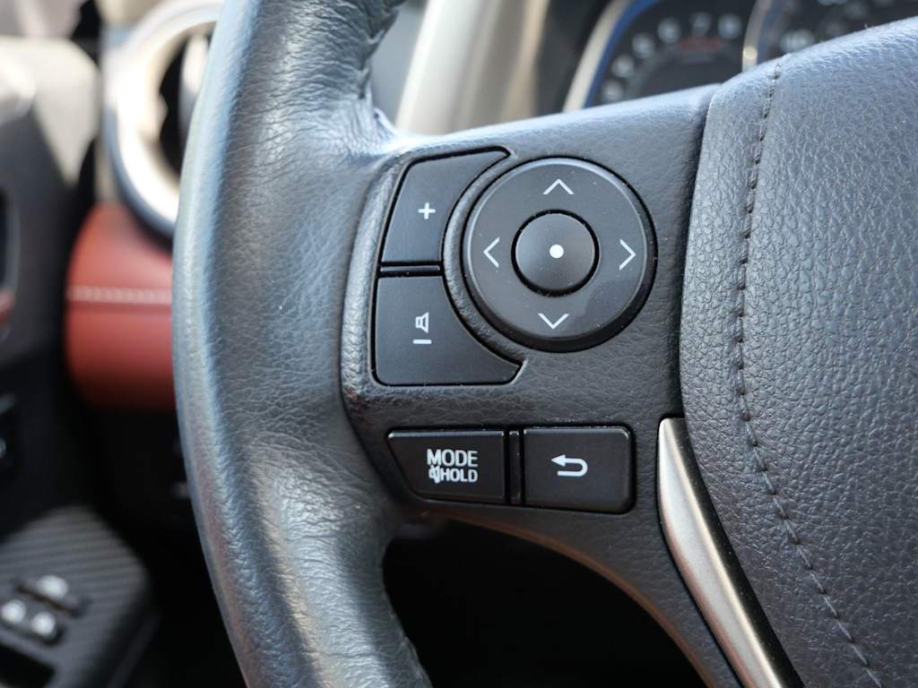 Thumbnail: 2015 Toyota RAV4 - 27
