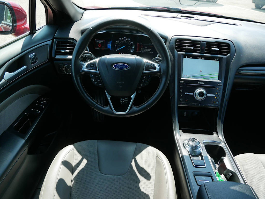 Thumbnail: 2017 Ford Fusion - 7