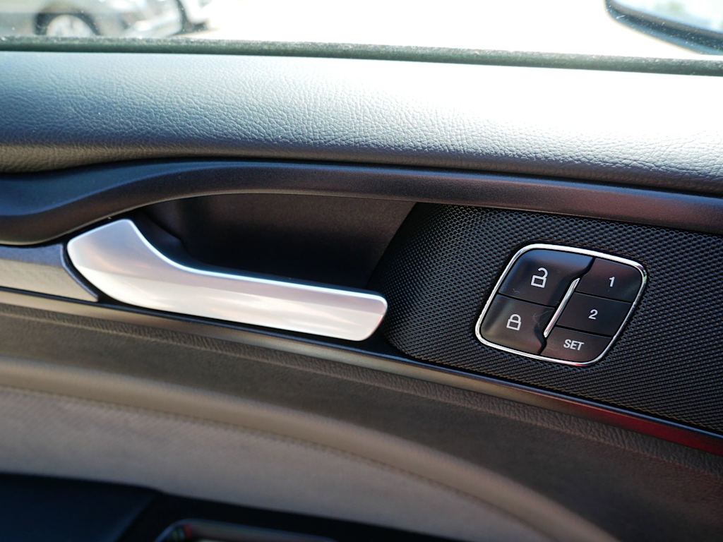Thumbnail: 2017 Ford Fusion - 20