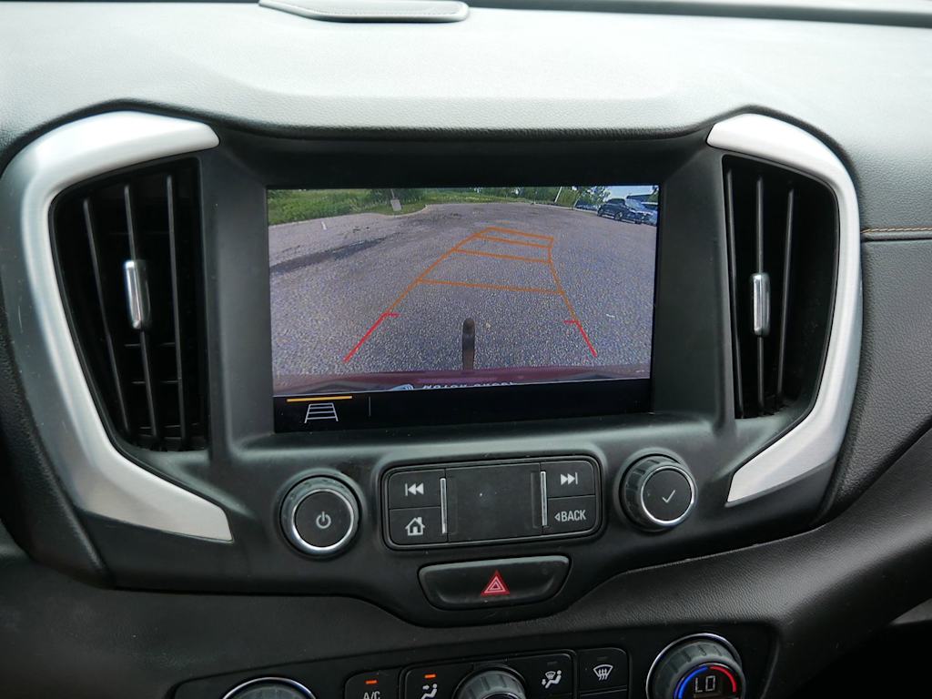 Thumbnail: 2020 GMC Terrain - 21