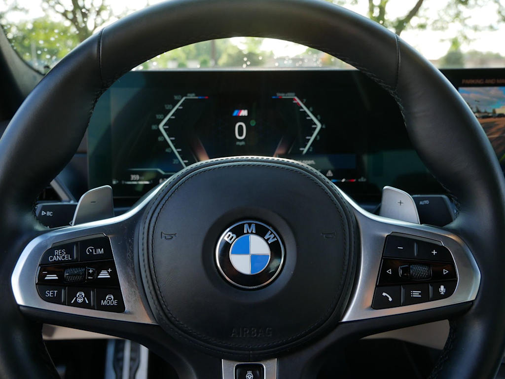 Thumbnail: 2023 BMW 3 Series - 25