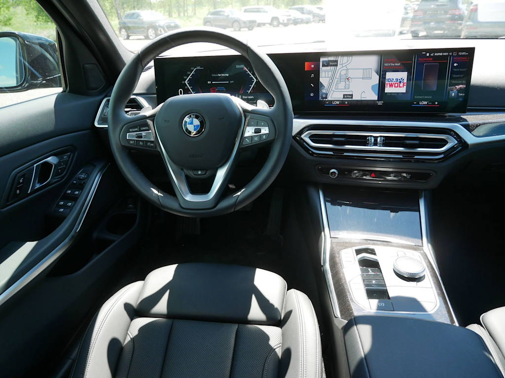 Thumbnail: 2024 BMW 3 Series - 2