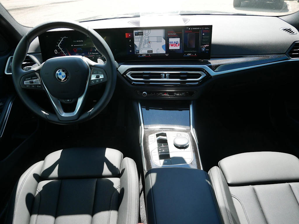 Thumbnail: 2024 BMW 3 Series - 8