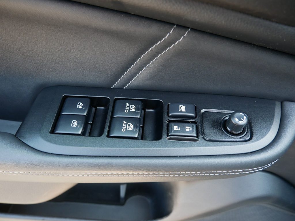 Thumbnail: 2018 Subaru Outback - 19