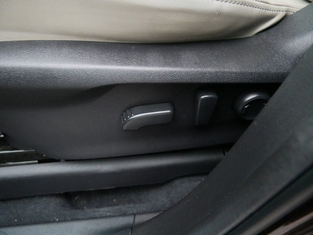 Thumbnail: 2020 Subaru Ascent - 17