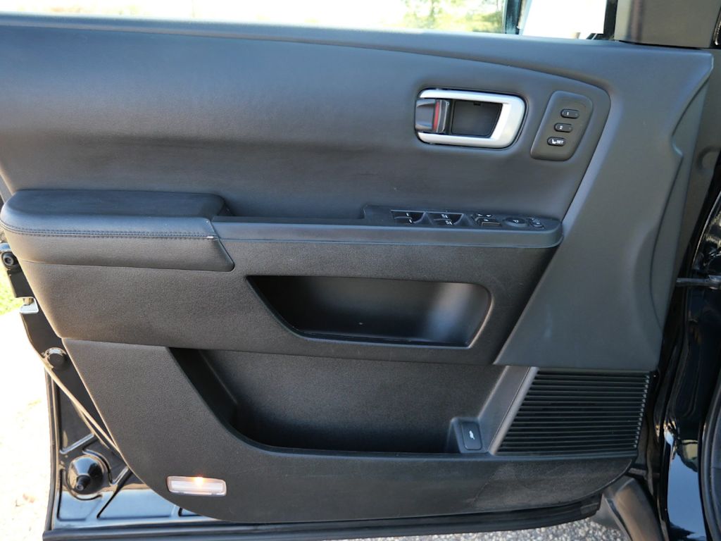 Thumbnail: 2012 Honda Pilot - 15