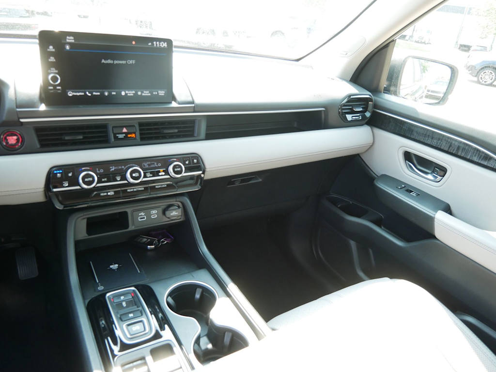 Thumbnail: 2025 Honda Pilot - 10