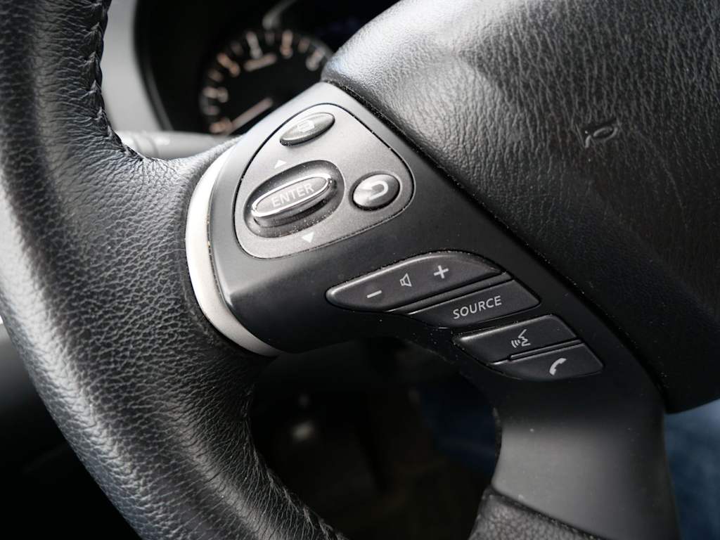Thumbnail: 2019 Nissan Pathfinder - 19