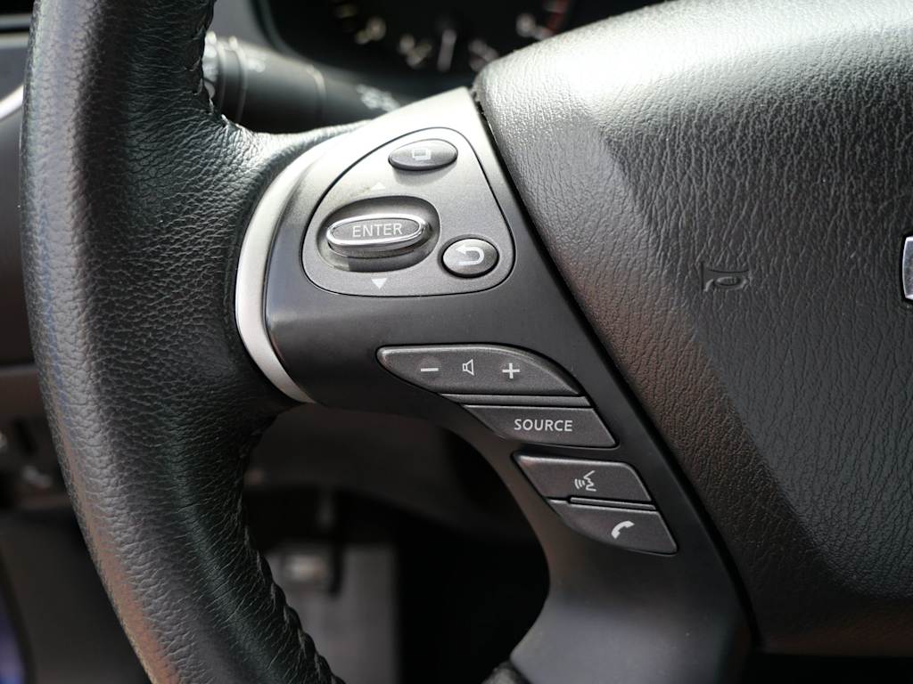Thumbnail: 2019 Nissan Pathfinder - 19