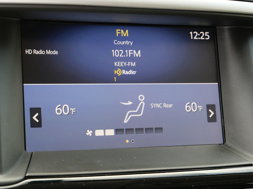 Thumbnail: 2019 Nissan Pathfinder - 26