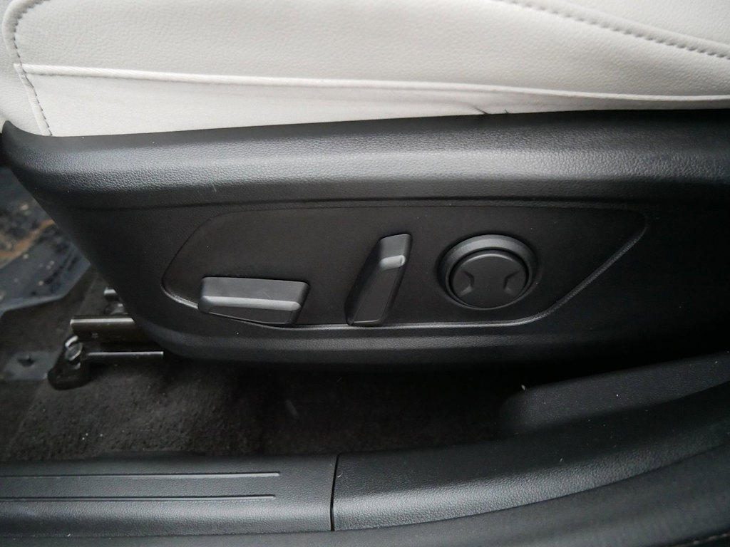 Thumbnail: 2023 Hyundai Tucson - 18