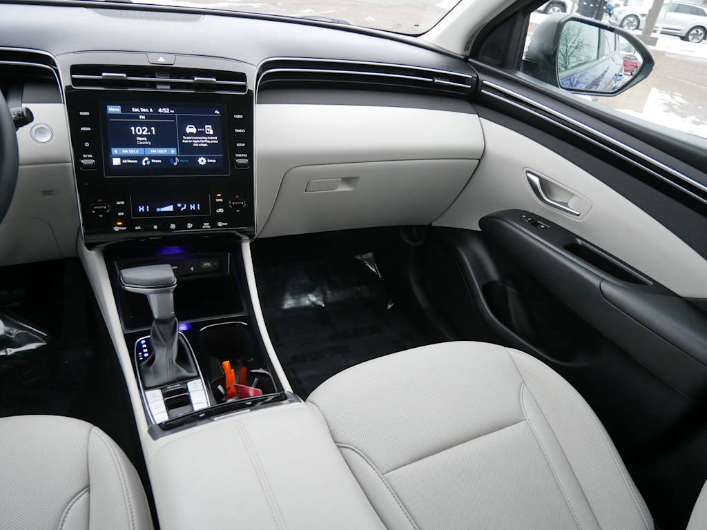 Thumbnail: 2023 Hyundai Tucson - 10