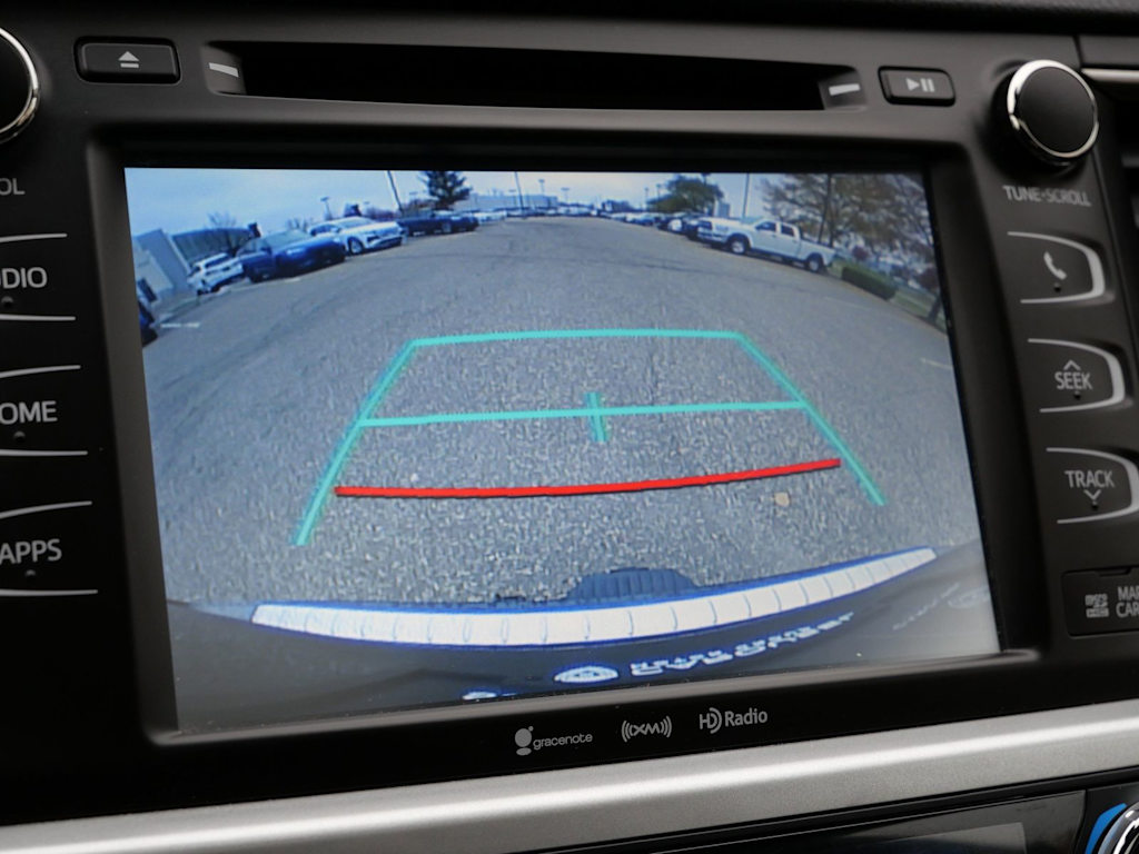 Thumbnail: 2017 Toyota Highlander - 25