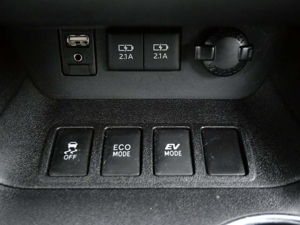 Thumbnail: 2017 Toyota Highlander - 23