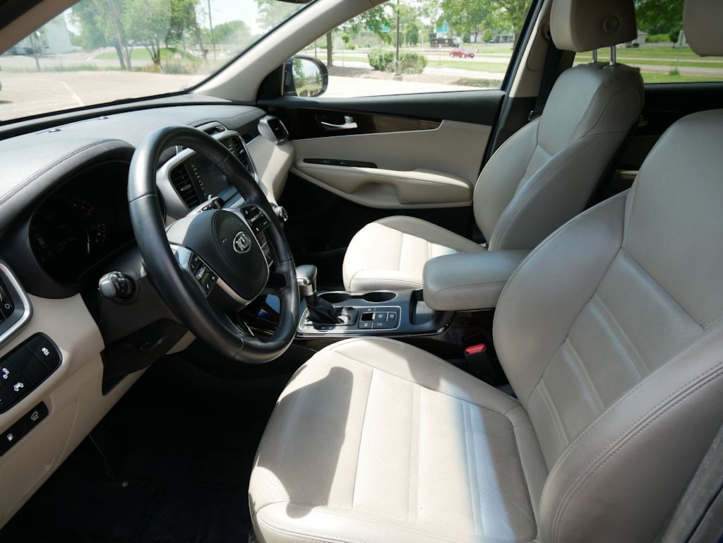 2019 Kia Sorento EX 7