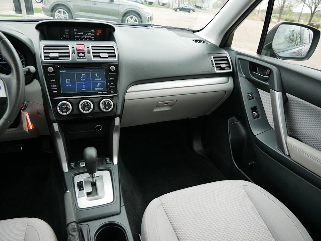 Thumbnail: 2017 Subaru Forester - 10