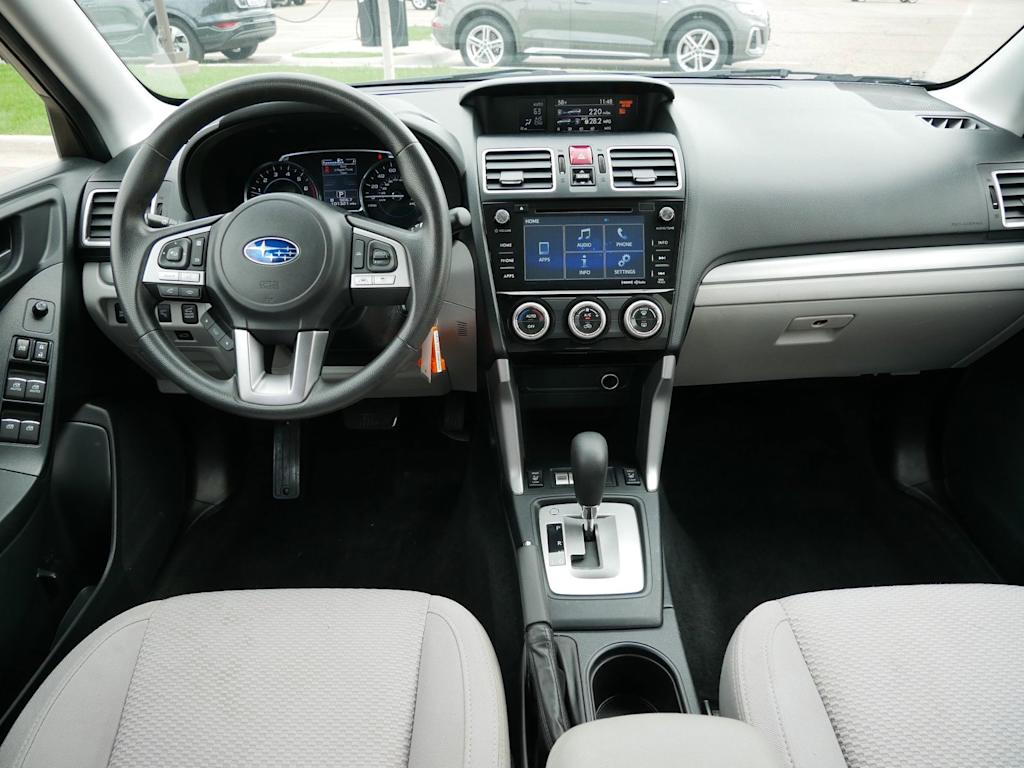 Thumbnail: 2017 Subaru Forester - 9