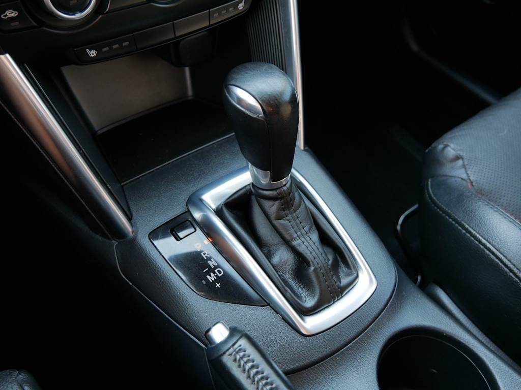 Thumbnail: 2015 Mazda CX-5 - 10