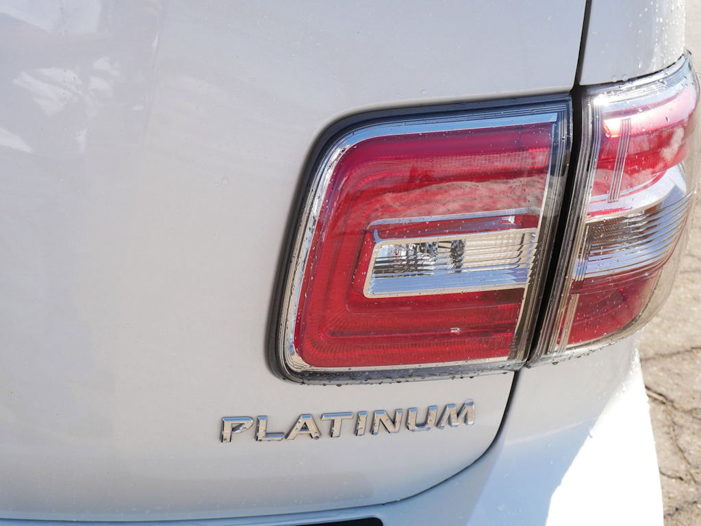 Thumbnail: 2017 Nissan Armada - 17