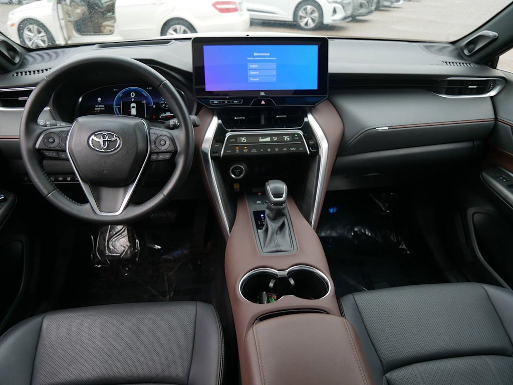 Thumbnail: 2024 Toyota Venza - 9